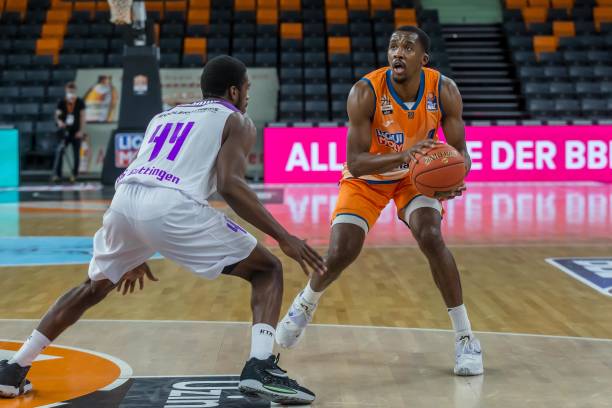 行第二十八 行第二十八