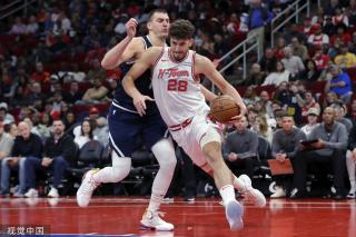 在高密度的 在高密度的