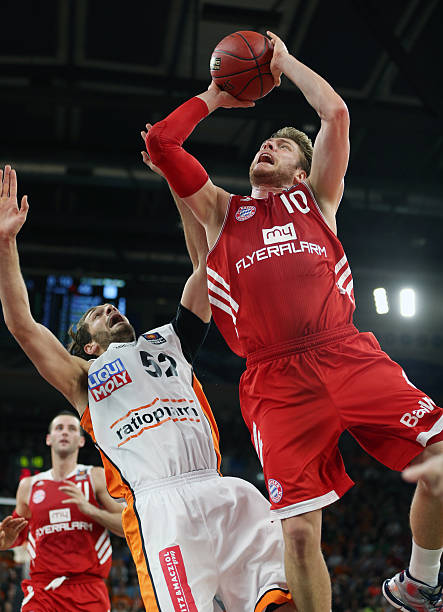 正面回击 正面回击