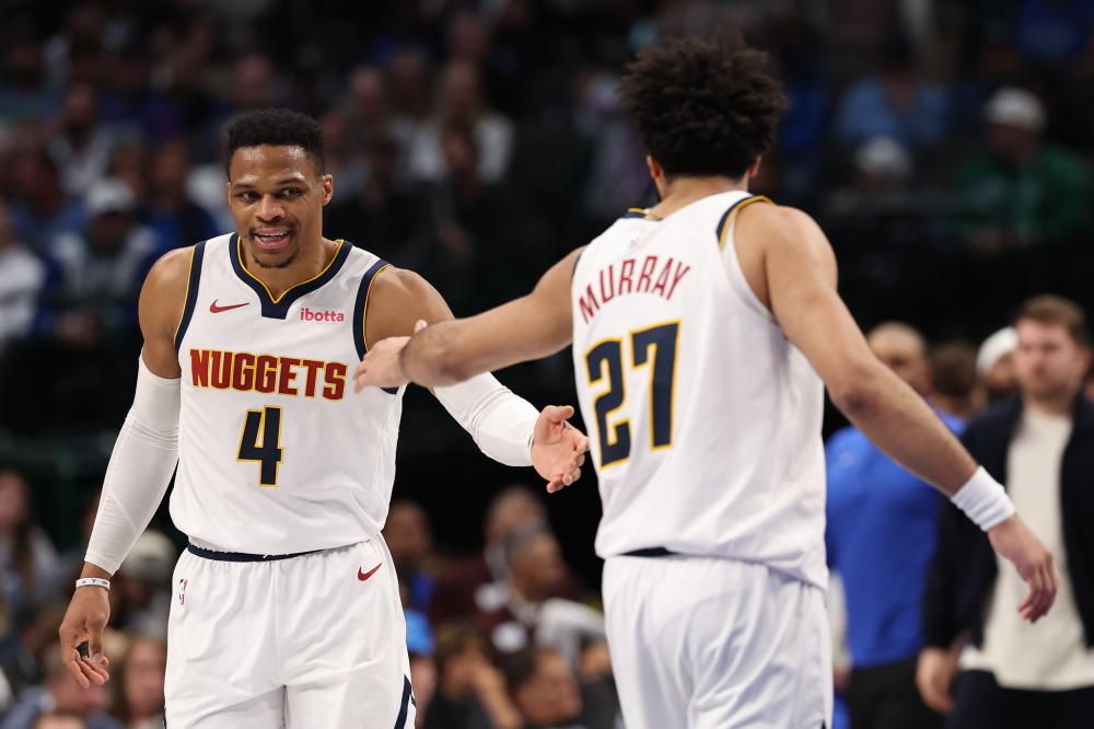 他多次利用 他多次利用