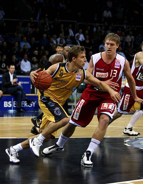 至少传递出 至少传递出